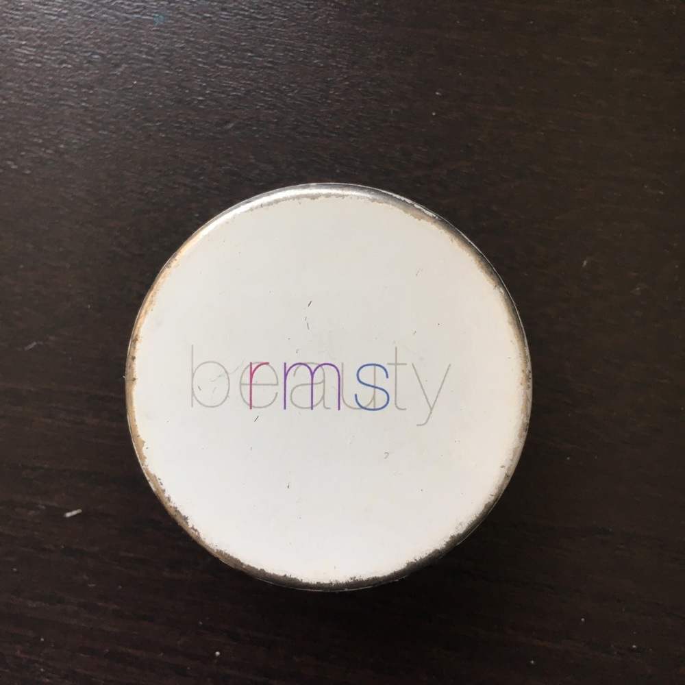 rms beauty living luminizer - 4.25g (50% full)